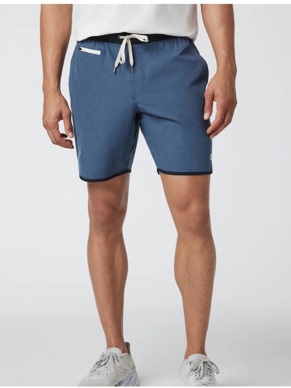 Vuori Men's Banks Shorts in Azure Size Medium